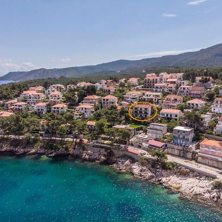 Apartments And Room Caric Jelsa  Εξωτερικό φωτογραφία